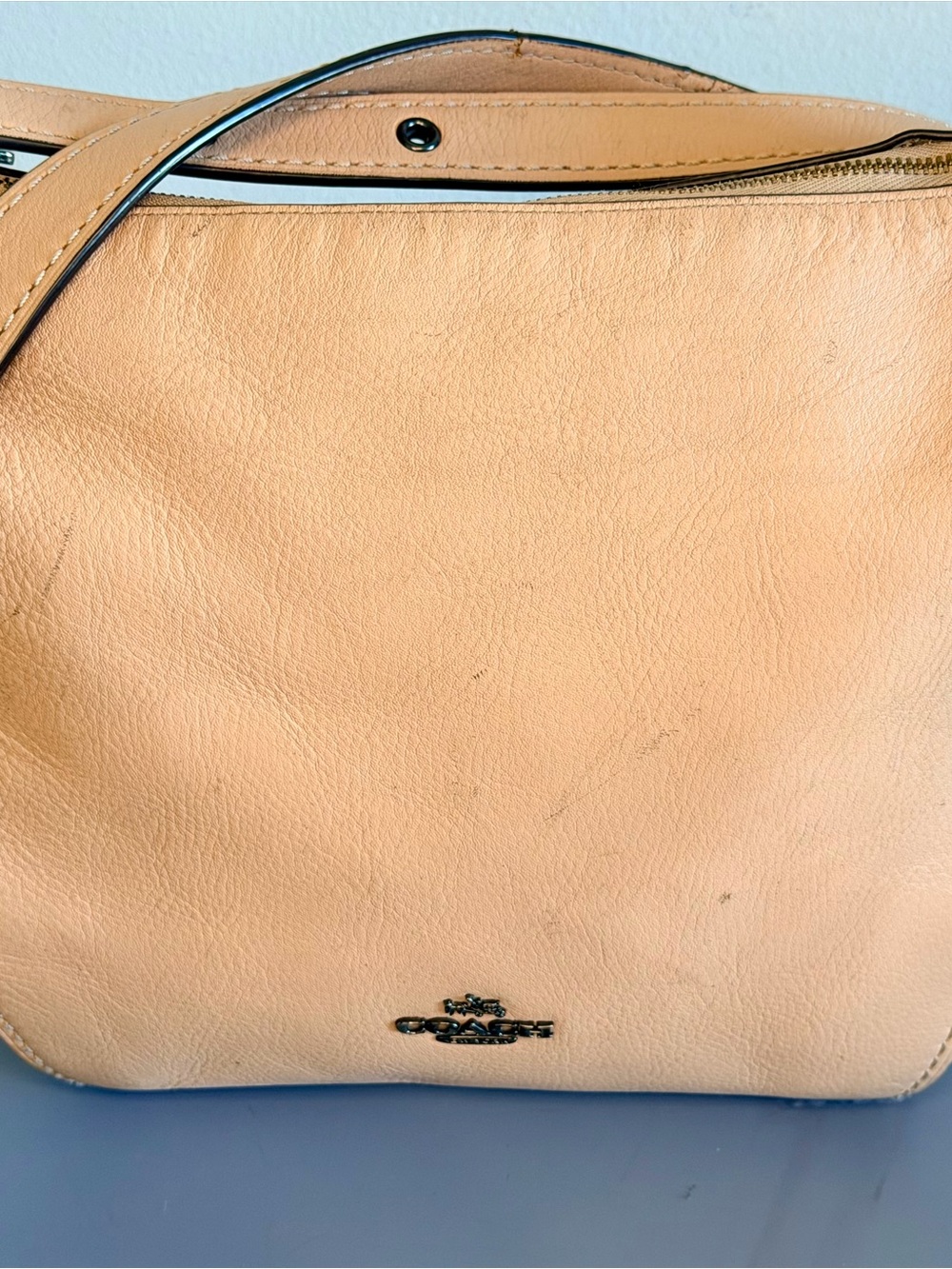 Coach 21377 Tan Pebbled Leather Shoulder Crossbody Bag